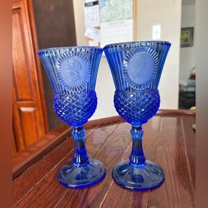 Vintage AVON Fostoria Cobalt Blue Glass Goblet George & Martha Washington 2
